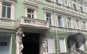 Студия на Дерибасовской